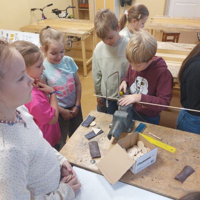 Rudens meistarklases bērniem – kopā piedzīvots prieks, sadarbība un iedvesma! ????