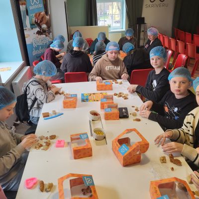  Jēkabpils novada Bērnu un jauniešu centra izglītojošā ekskursija uz Skrīveriem