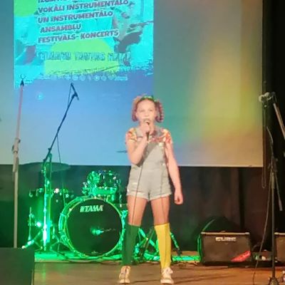Jēkabpils novada izglītības iestāžu vokāli instrumentālo ansambļu, instrumentālo kolektīvu un popgrupu festivāls – koncerts.