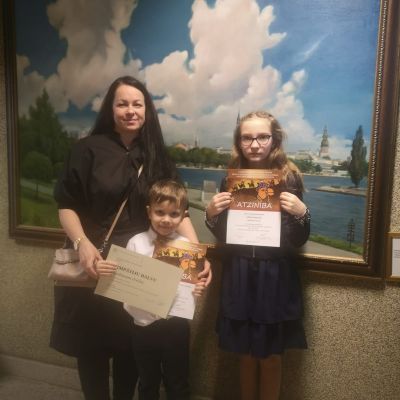 Starptautiskā bērnu mākslas konkursa LIDICE laureāti