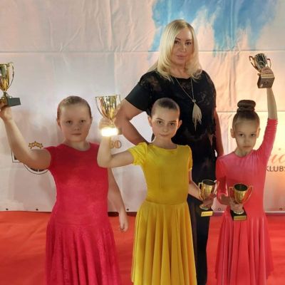 Sporta deju sacensības Ādažos. Lepojamies!
